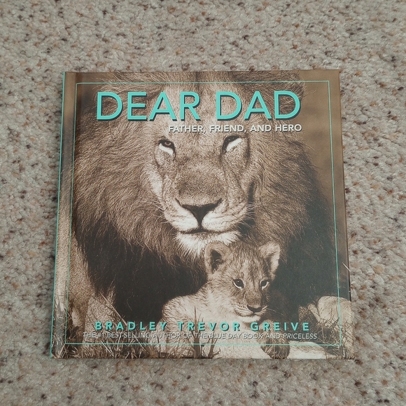 Dear Dad Father, Friend, Hero. Gift Books from Hallmark - Picture 1 of 4